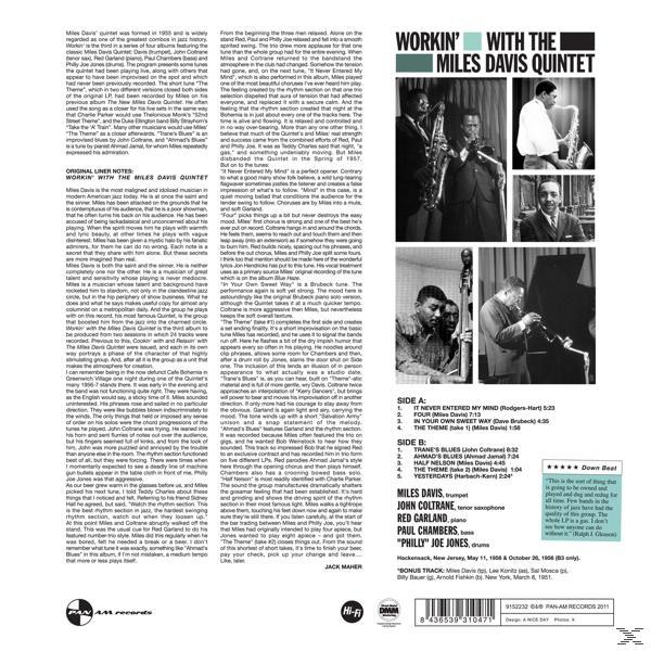 Album borító fekete-fehér fotókkal, szöveg a művészről és a zenéről, valamint egy számlista.
