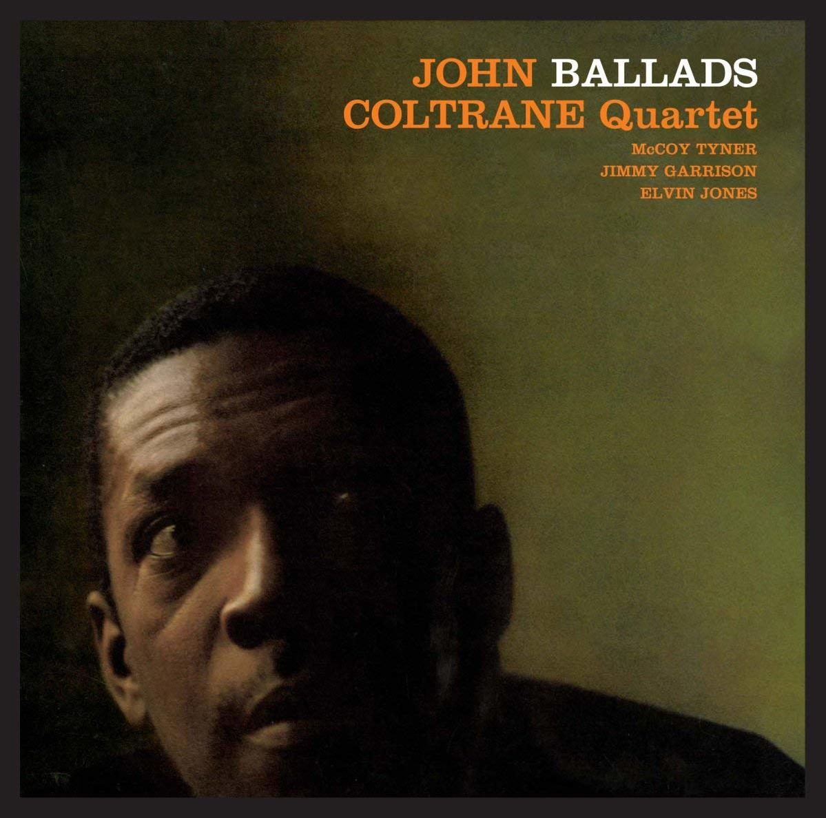 Album borító: John Coltrane Quartet, John Coltrane arcának fekete-fehér fotójával.