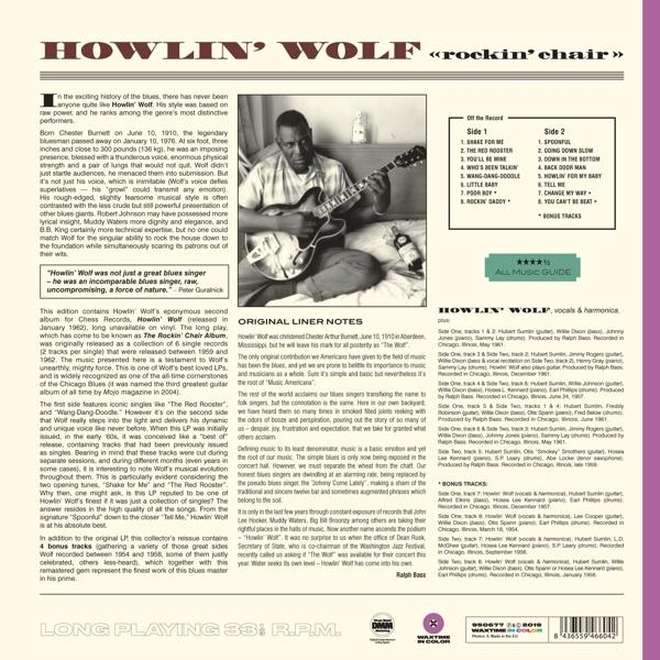 Album borítója Howlin' Wolf-fal. Fekete-fehér színek. Szöveg és fotók a háttérben.