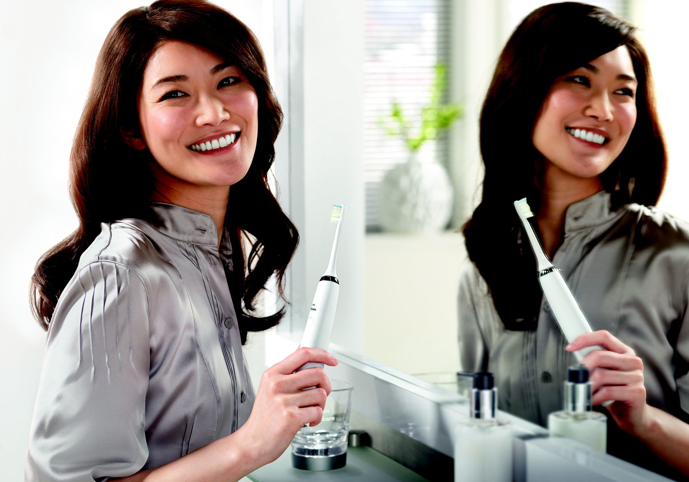 PHILIPS HX 9332/34 Sonicare Diamond Clean  elektrische Zahnbürste Weiß