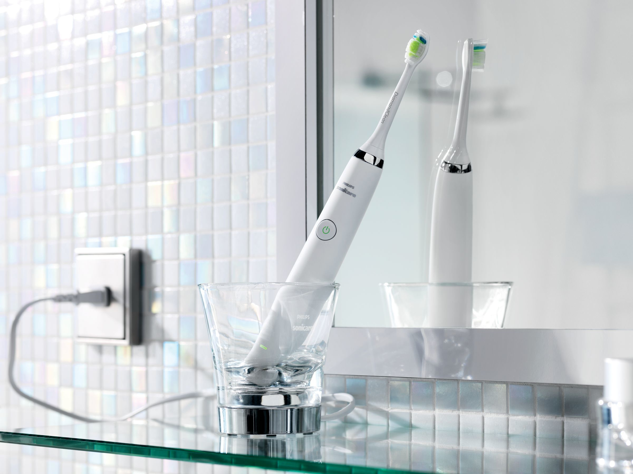 PHILIPS HX 9332/34 Sonicare Diamond Clean  elektrische Zahnbürste Weiß