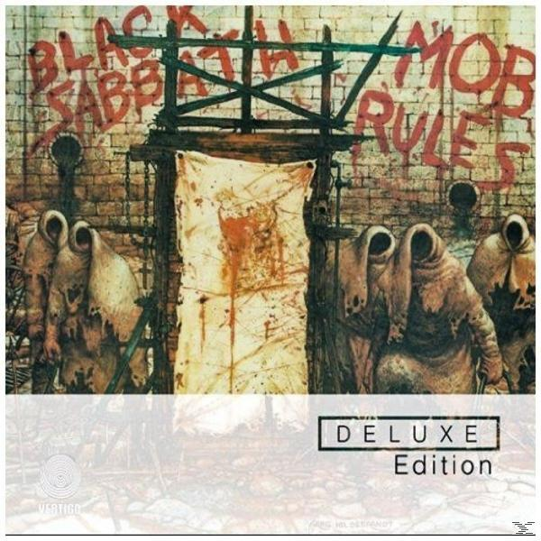 Album borító kapuval, figurákkal, 'Mob Rules' és 'Black Sabbath' felirattal.