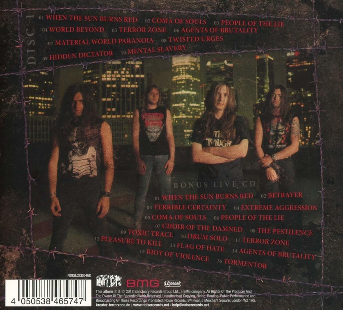 Albumcover mit einer Band auf einem Dach und einer Titelliste.
