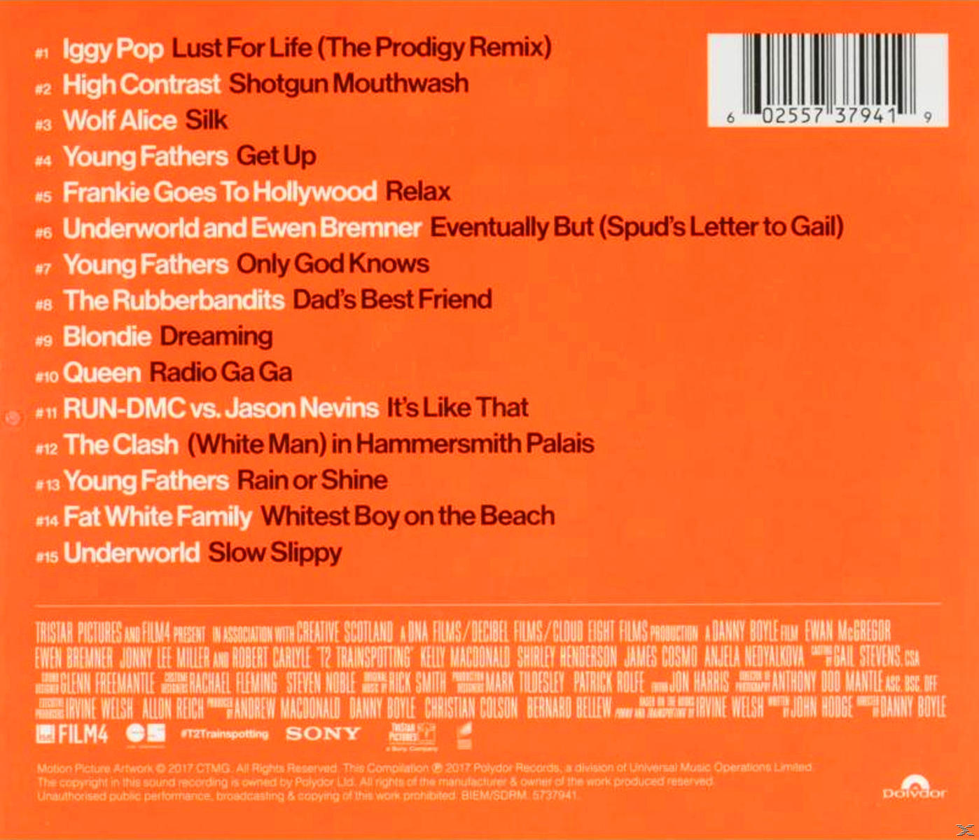 Albumhoes met tracklist en barcode. Oranje achtergrond met witte tekst. Artiesten- en filmcredits onderaan.