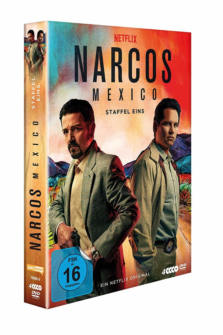 DVD-Box für Narcos: Mexico Staffel Eins. Zwei Männer in Anzügen stehen auf dem Cover, mit einer mexikanischen Landschaft.