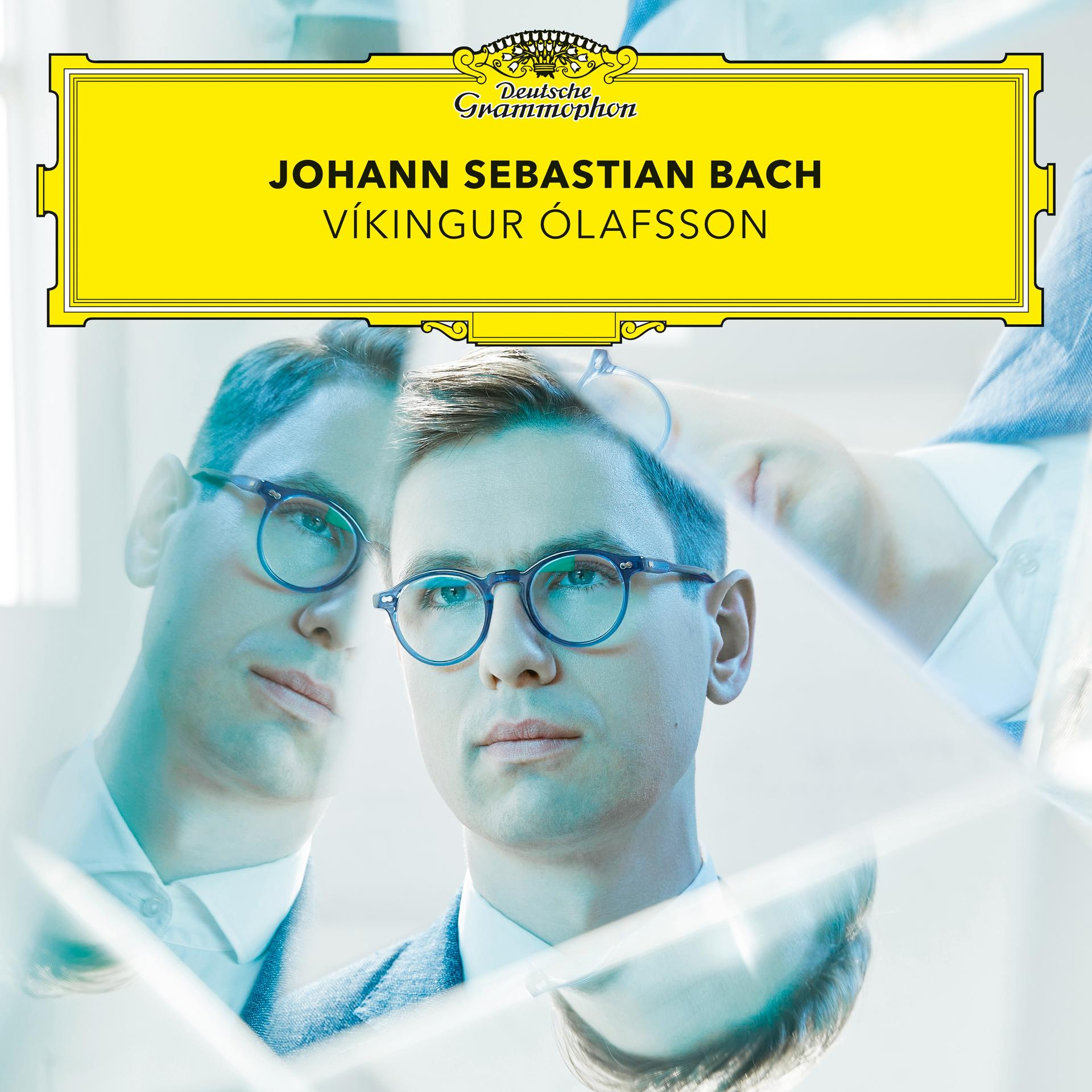 Albumcover mit Mann mit Brille. Gelber Hintergrund mit Text 'JOHANN SEBASTIAN BACH'.