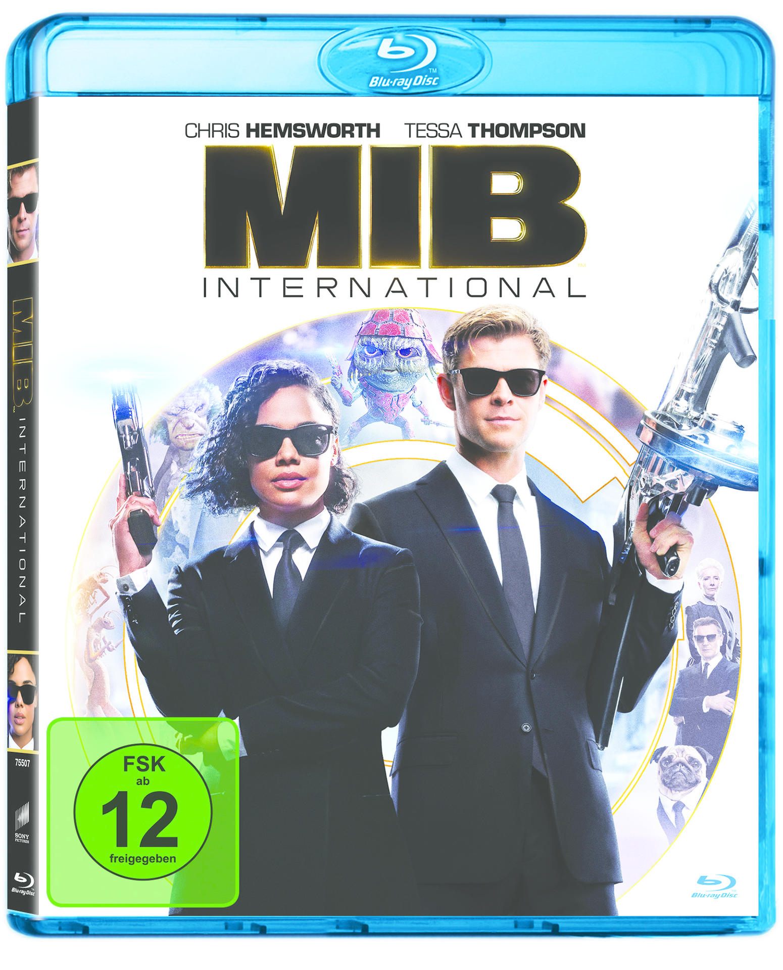 MIB: International Blu-ray-Cover. Chris Hemsworth und Tessa Thompson stehen mit Waffen, mit Außerirdischen und dem MIB-Logo.