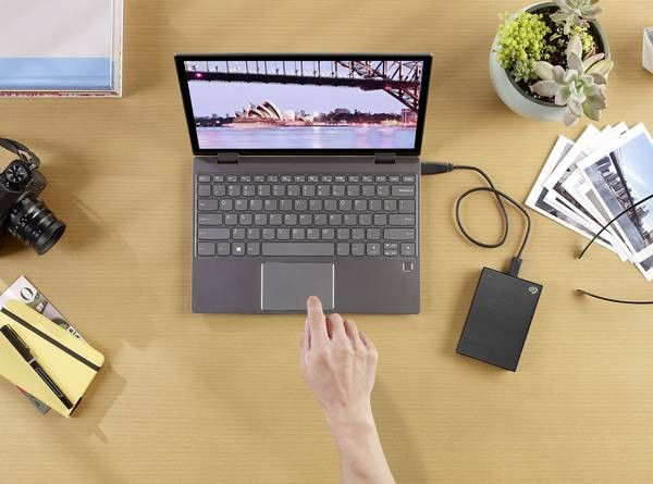 Disco duro externo -  SEAGATE Backup Plus Portable, 5 TB, Windows y Mac, Plata