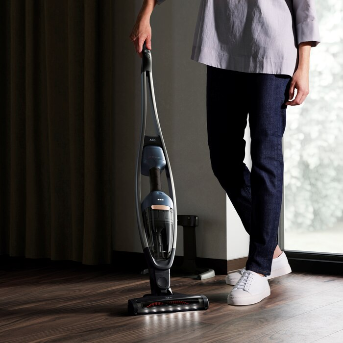 AEG Aspirateur balai 25.2 (QX9-1-50IB)