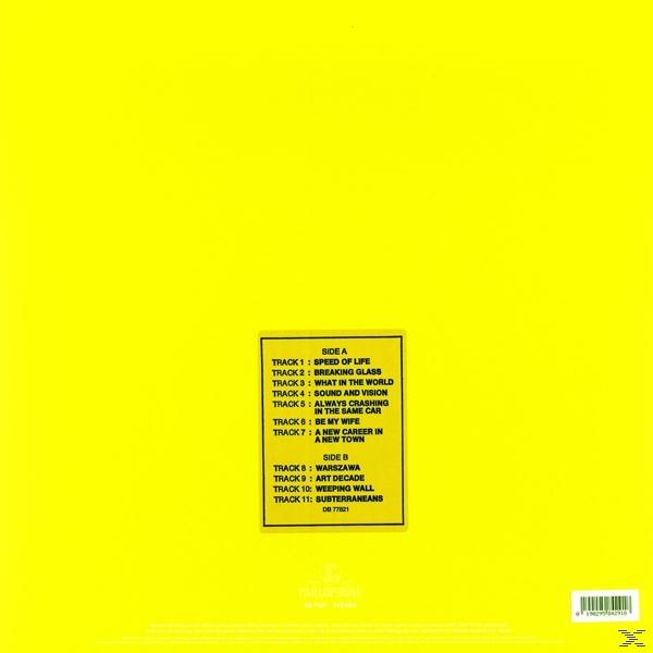 Gelbes Albumcover mit Titellisten. Text ist zentriert mit Albumtitel und Songtiteln.