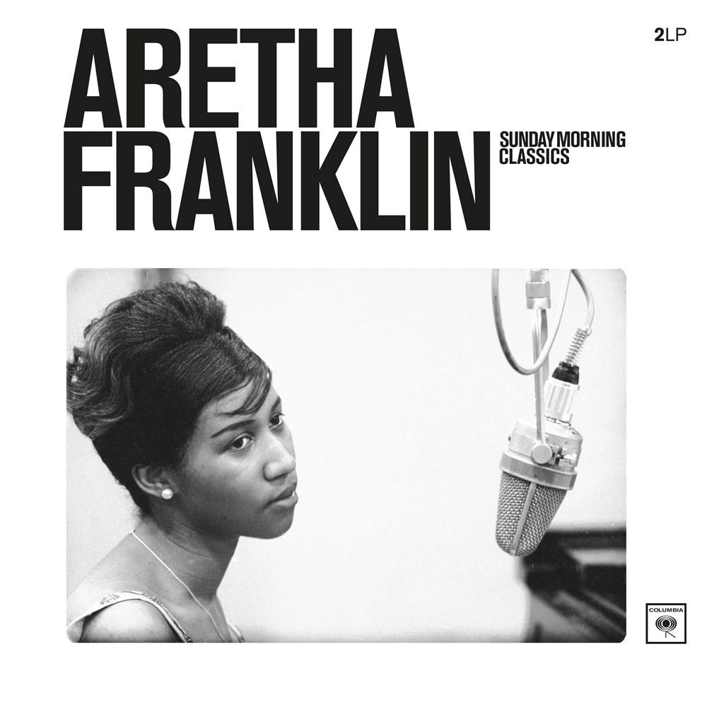 Albumcover: Aretha Franklin. S/W-Foto von ihr neben einem Mikrofon. Text oben.
