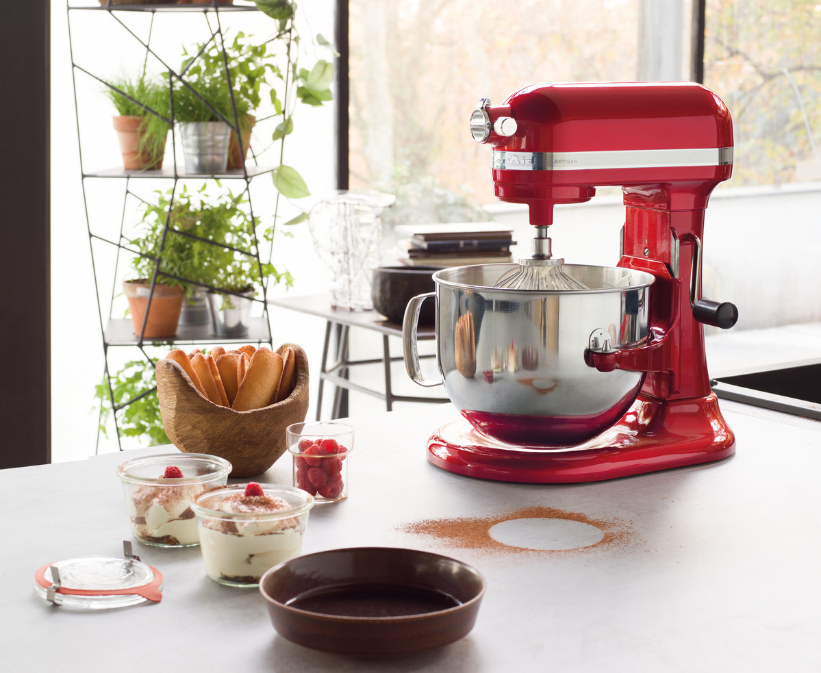 KITCHENAID 5KSM7580XECA Artisan Küchenmaschine Rot (Rührschüsselkapazität: 6,9 l, 500 Watt)