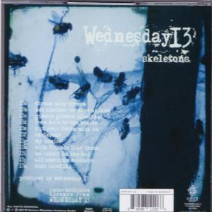 Albumrückseite mit Insekten und Text, blauer Hintergrund. Eine CD-Hülle mit Text und Barcode ist vorhanden.