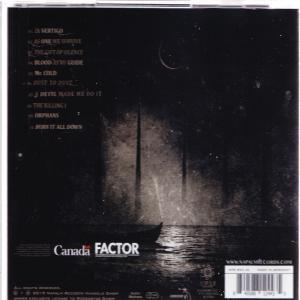 Rückseite einer CD mit einem dunklen Bild eines Bootes auf dem Wasser. Songtitel sind aufgelistet.