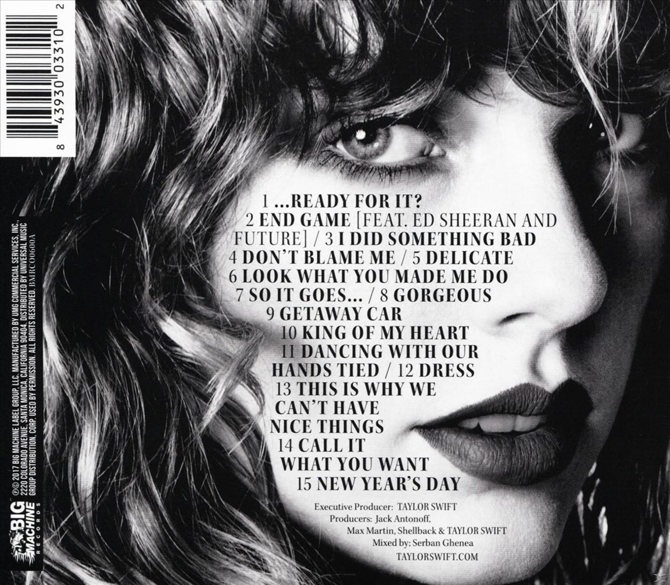 Taylor Swift album borítójának közeli képe. Fekete-fehér fotó, jobb oldalon a számlistával.