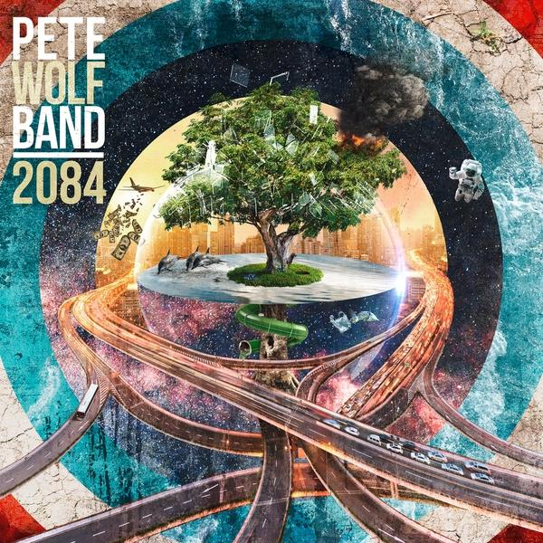 Pete Wolf Band Albumcover. Eine Stadt in einer Glaskugel, umgeben von Straßen und einem Astronauten.