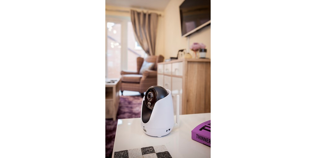 YALE Home View Açılı IP Kamera
