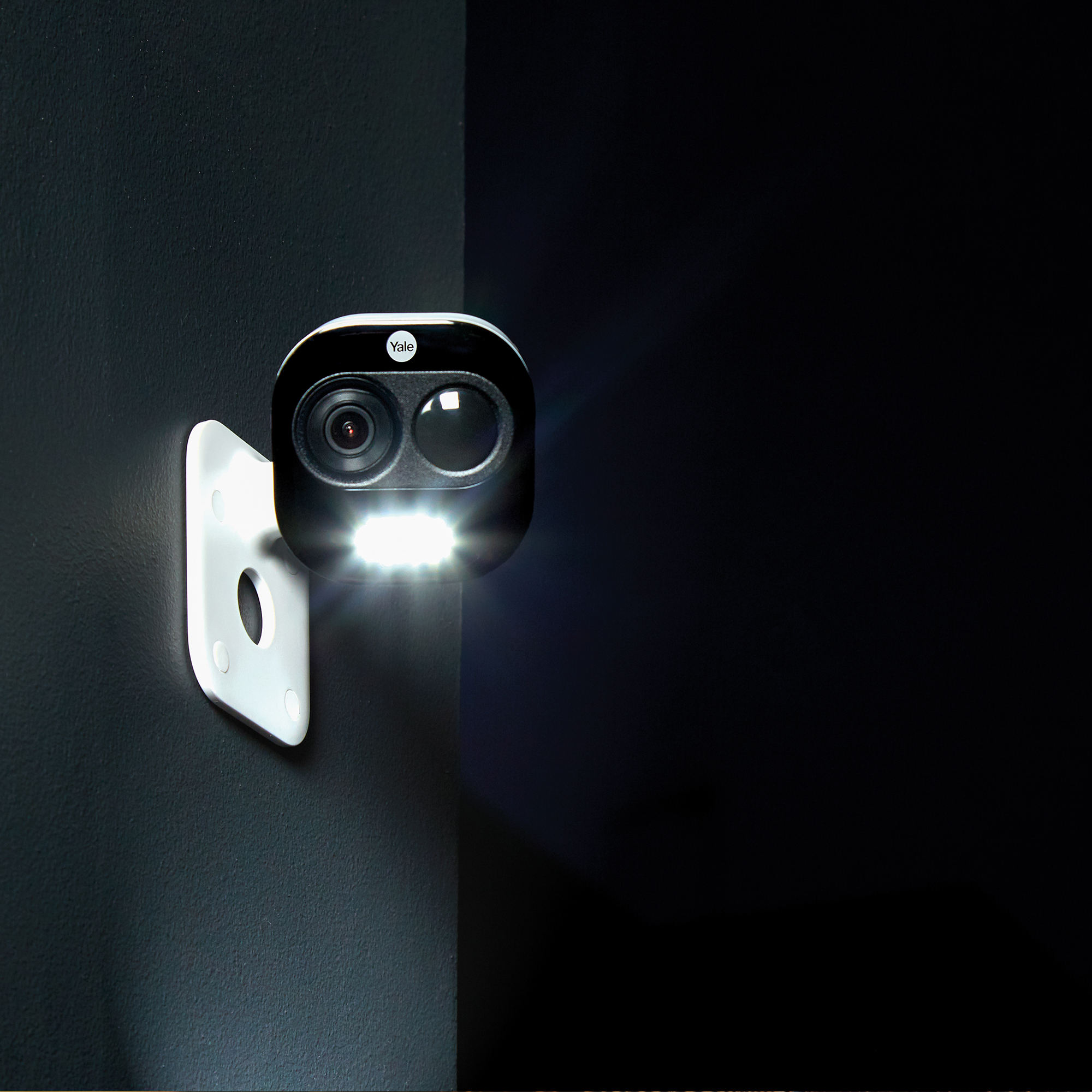 YALE Smart Living All-in-One IP Kamera Dış Mekan