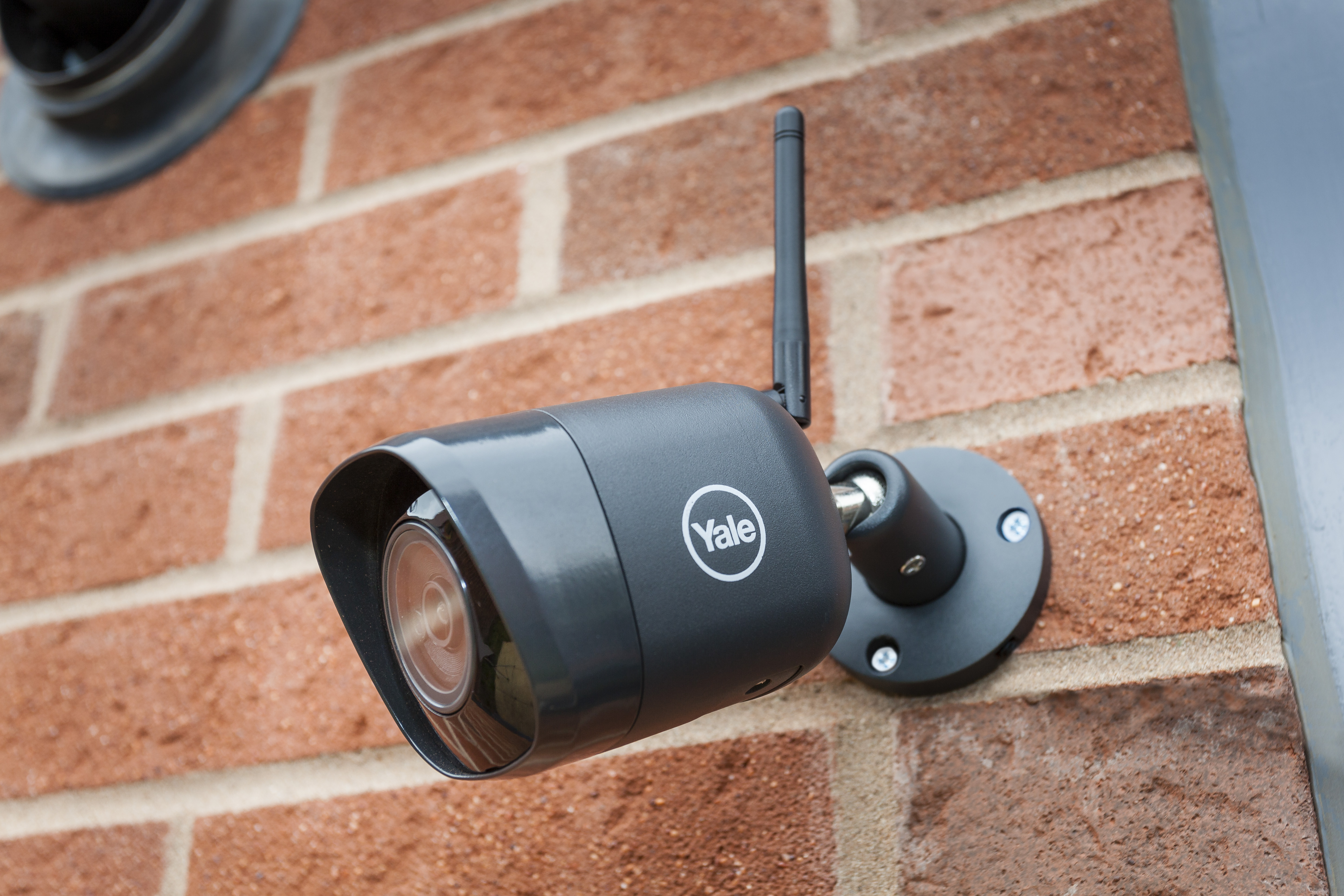 YALE Smart Home CCTV WİFİ Kit