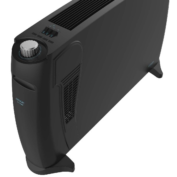 Un calefactor eléctrico negro con controles en la parte superior y ventilación lateral, sobre fondo blanco.