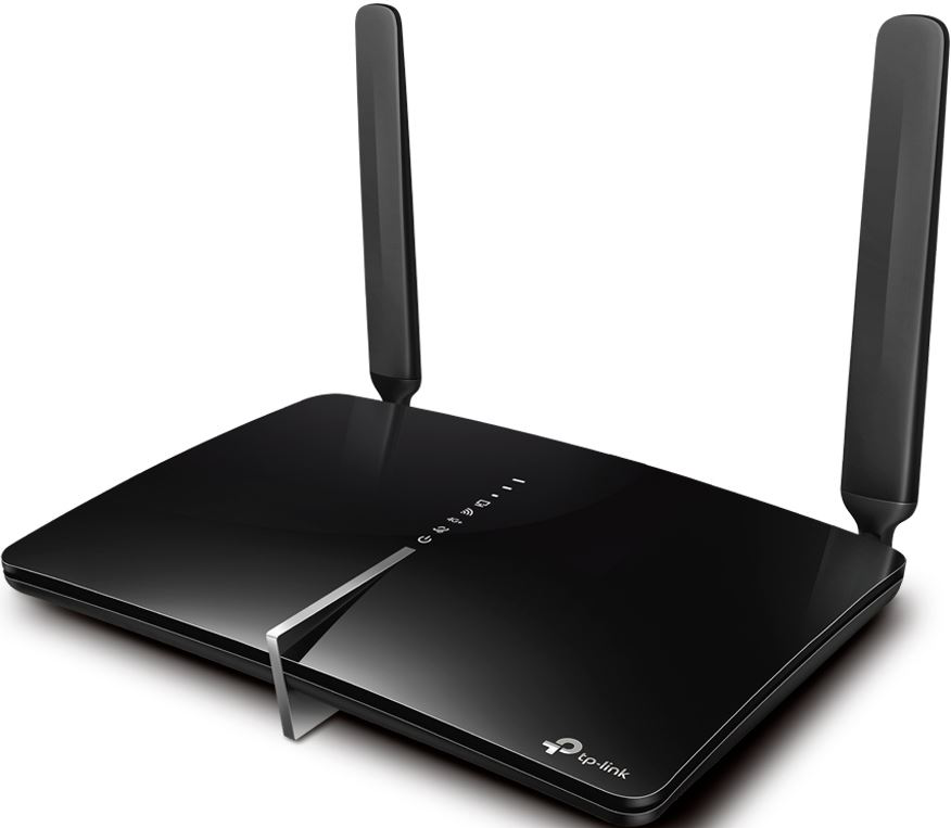 Schwarzer TP-Link Router mit zwei Antennen, freigestellt auf weißem Hintergrund.