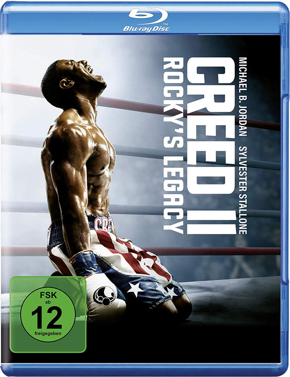 Creed II Blu-ray Cover. Boxer kniet, schaut nach oben. Titel: Creed II Rocky's Legacy.