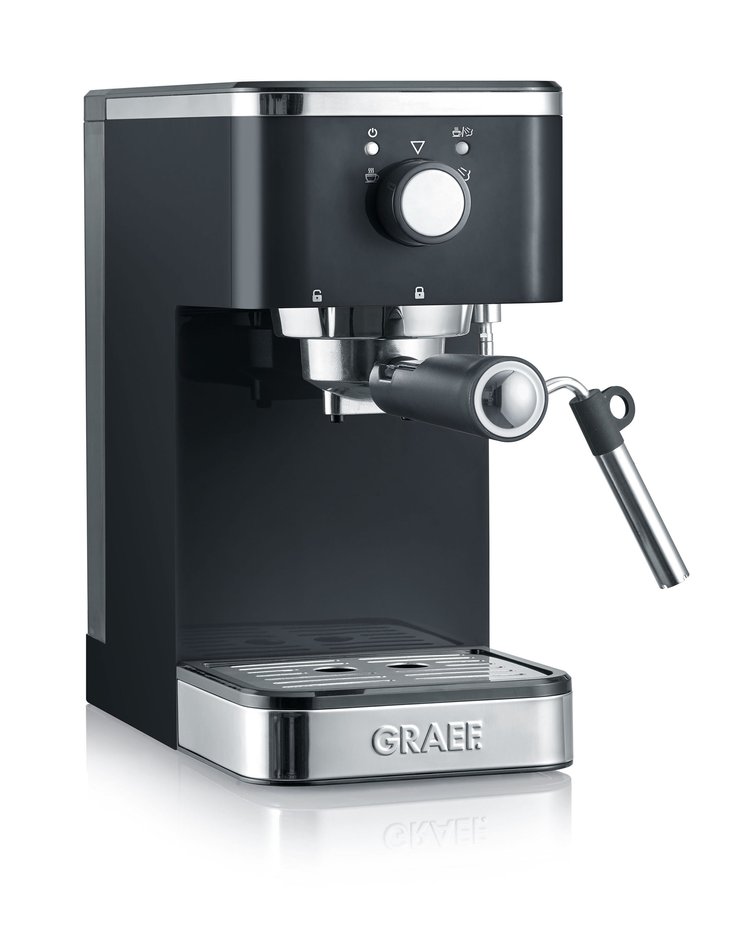 Schwarze Espressomaschine mit silbernen Akzenten, vor weißem Hintergrund.