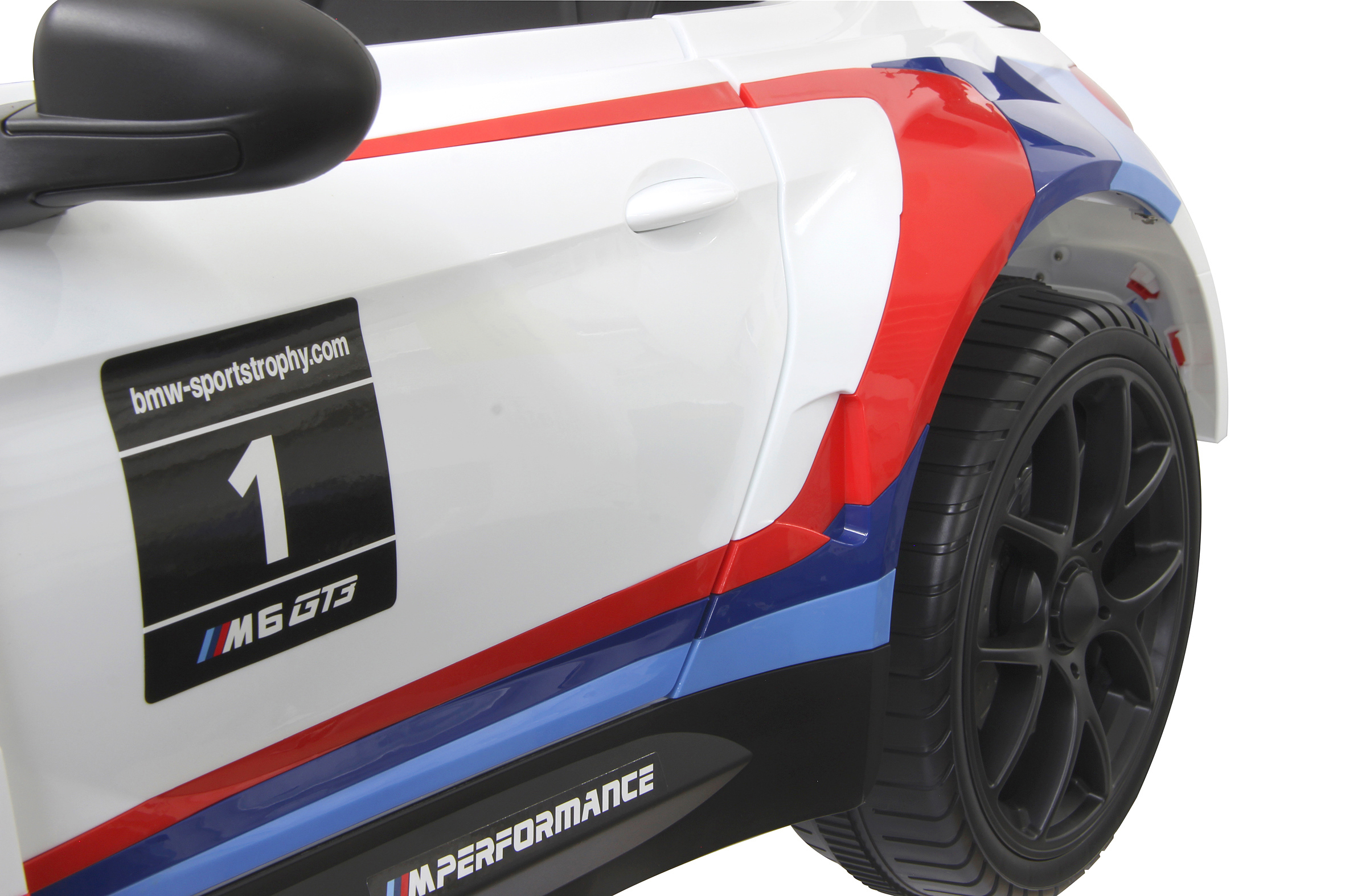 JAMARA KIDS Ride-on BMW M6 GT3 Ride-on weiss Kinderelektrofahrzeuge, Weiß