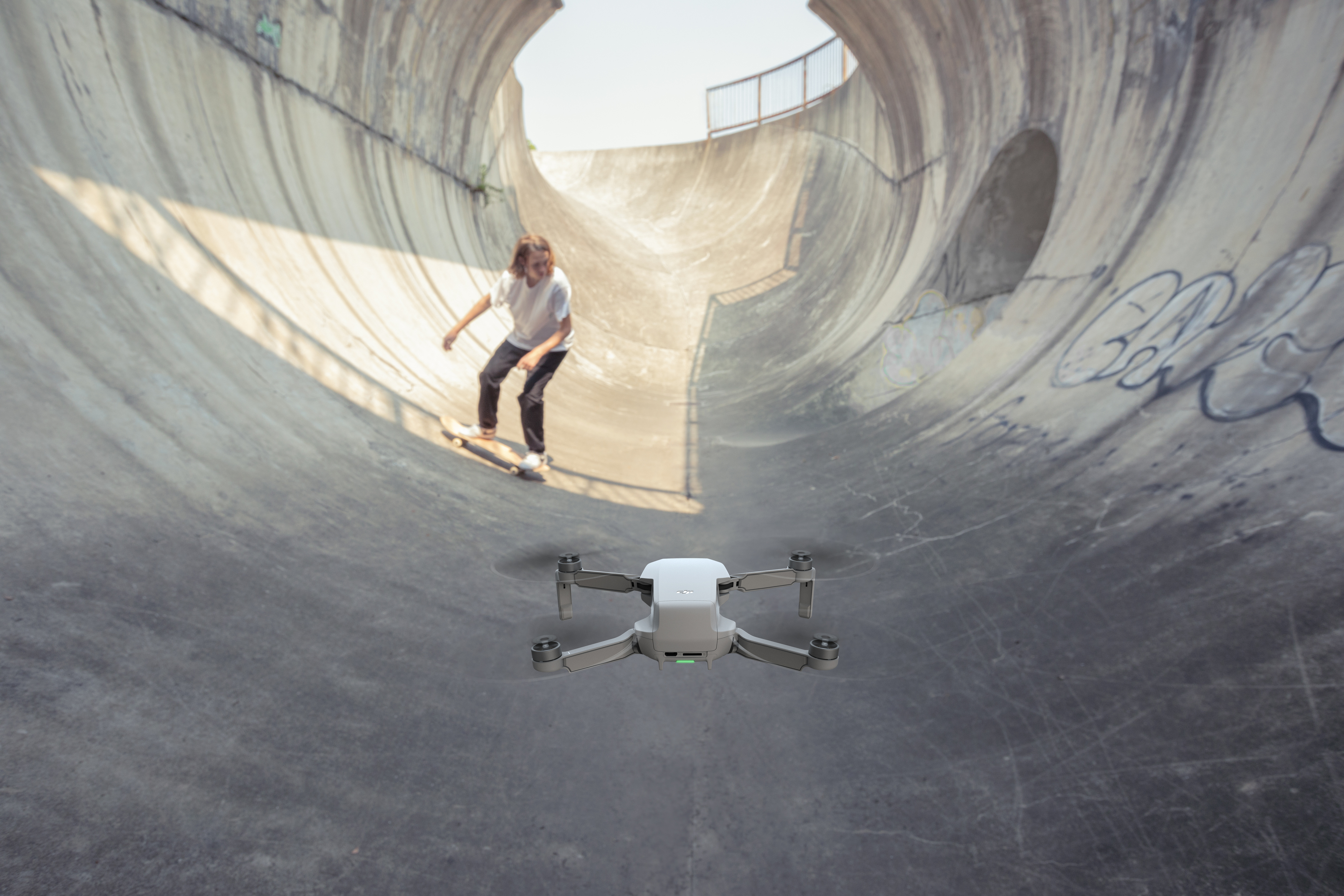 DJI Mavic Mini Fly More Combo Drohne, Hellgrau