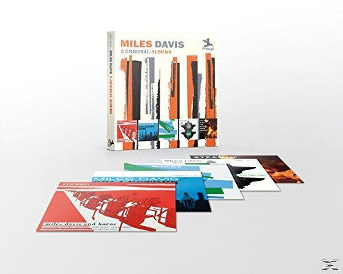 Box-Set mit Miles Davis Alben.