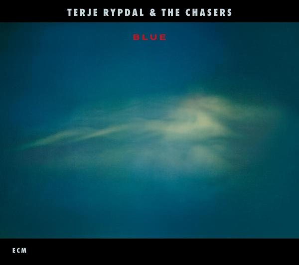 Albumcover. Blauer abstrakter Hintergrund mit Terje Rypdal & The Chasers. Text: Blue.