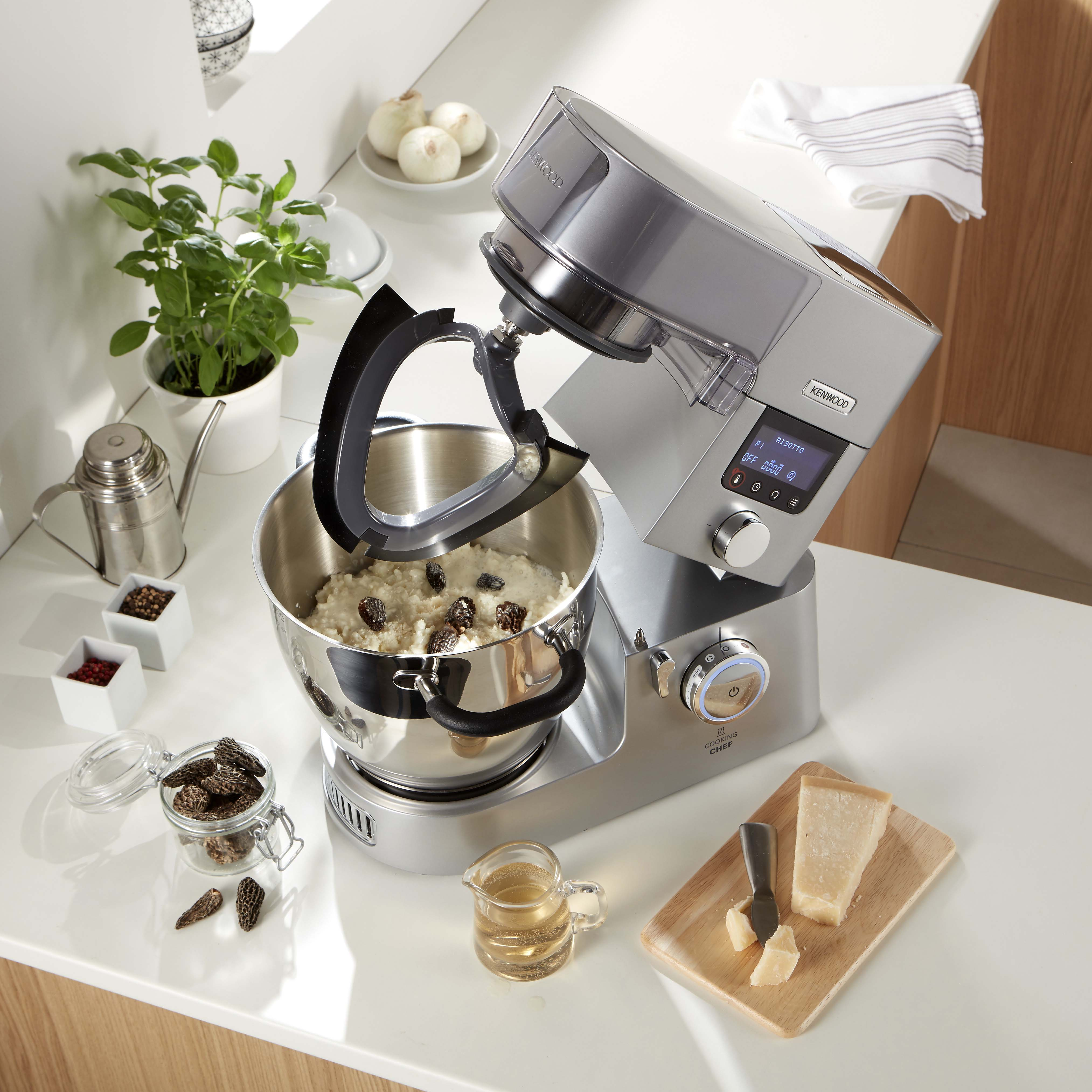 KENWOOD Cooking Chef Gourmet KCC9040S Küchenmaschine Silber (Rührschüsselkapazität: 6,7 l, 1500 Watt)