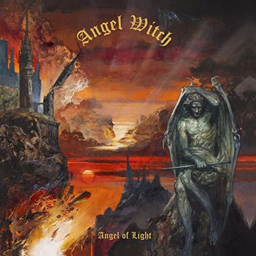 Albumcover mit einer dämonischen Figur, einer Burg links und einem Sonnenuntergang im Hintergrund.