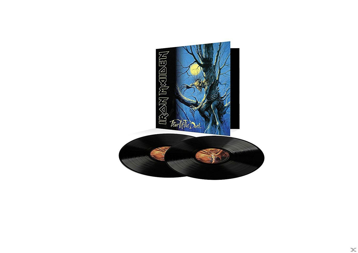 Iron Maiden albumborító művészet két bakelit lemezzel fehér háttérrel.