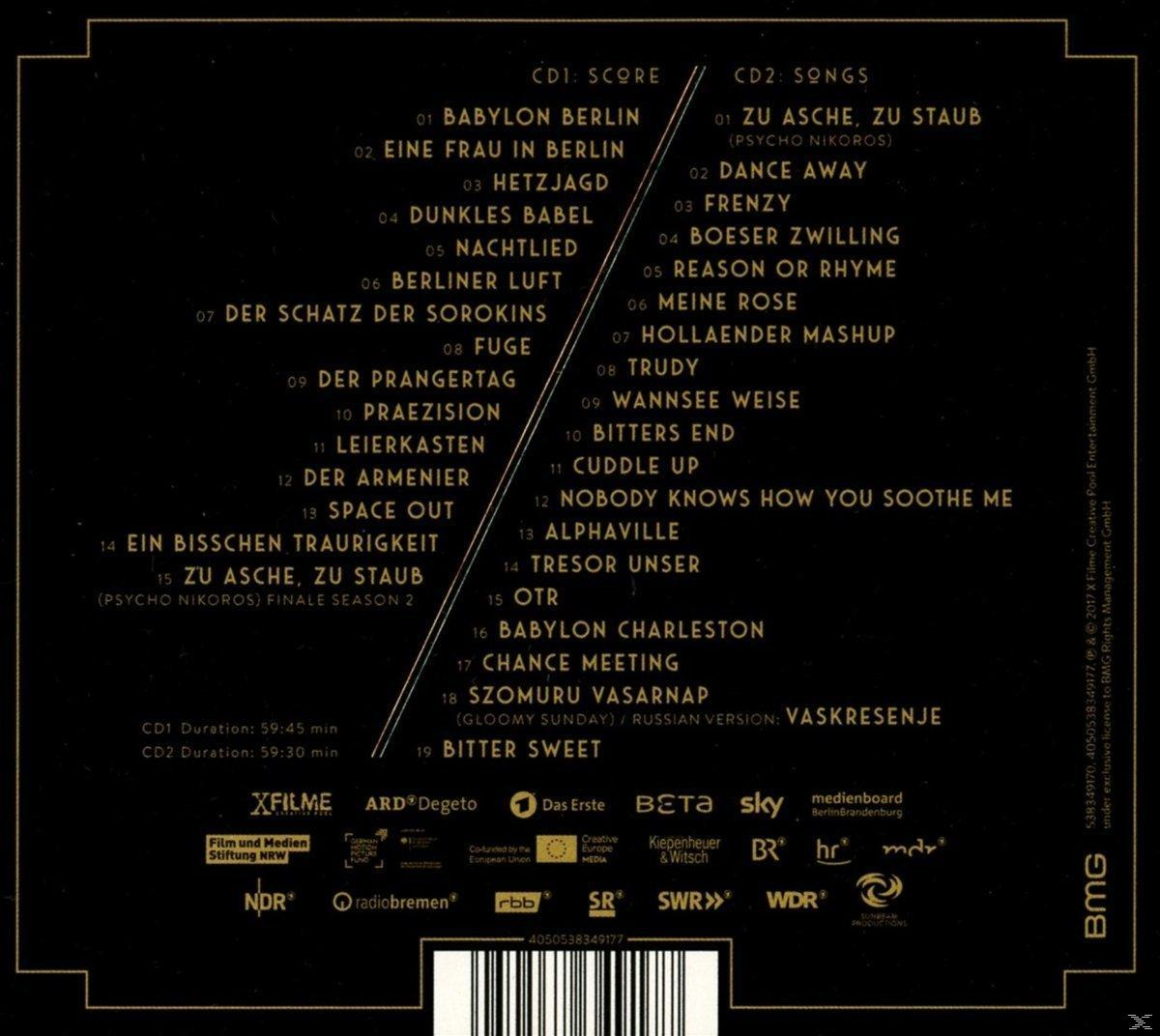 CD-Cover mit Titelliste, Text und Logos. Hauptsächlich schwarz-weiß mit etwas Farbe.