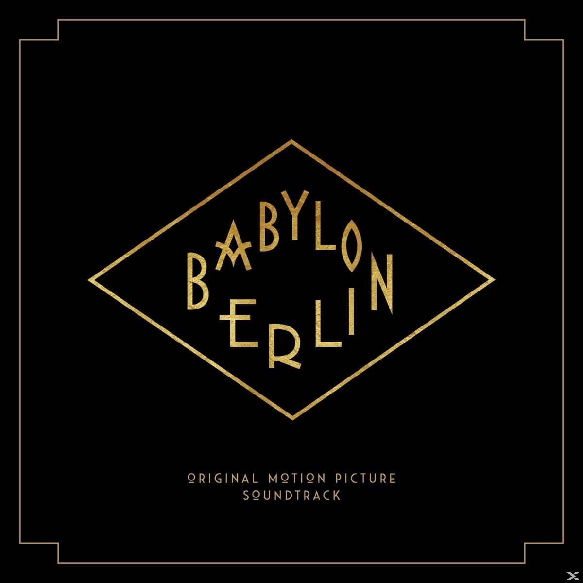 Babylon Berlin Albumcover. Goldener Text auf schwarzem Hintergrund. Der Titel ist rautenförmig.