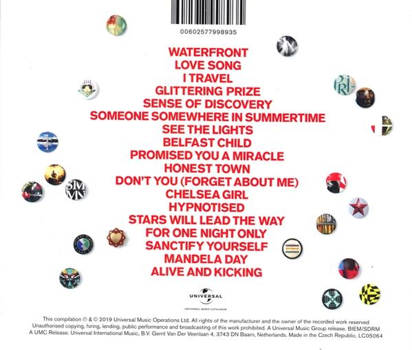 Rückseite einer CD. Viele bunte Knöpfe und Songtitel sind sichtbar.