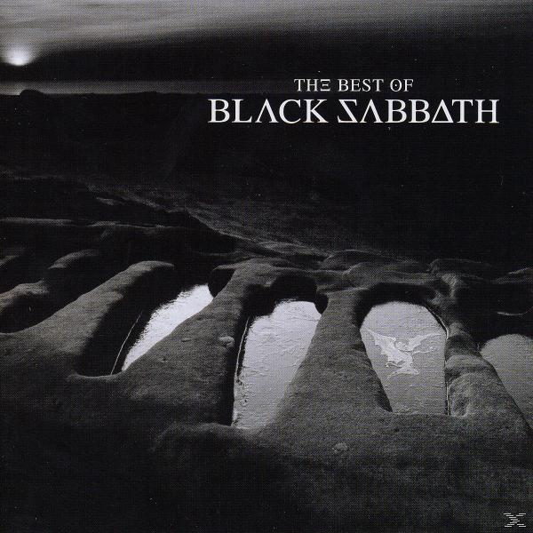 A "The Best of Black Sabbath" borító sötét tájat ábrázol, három koporsó-szerű mélyedéssel.