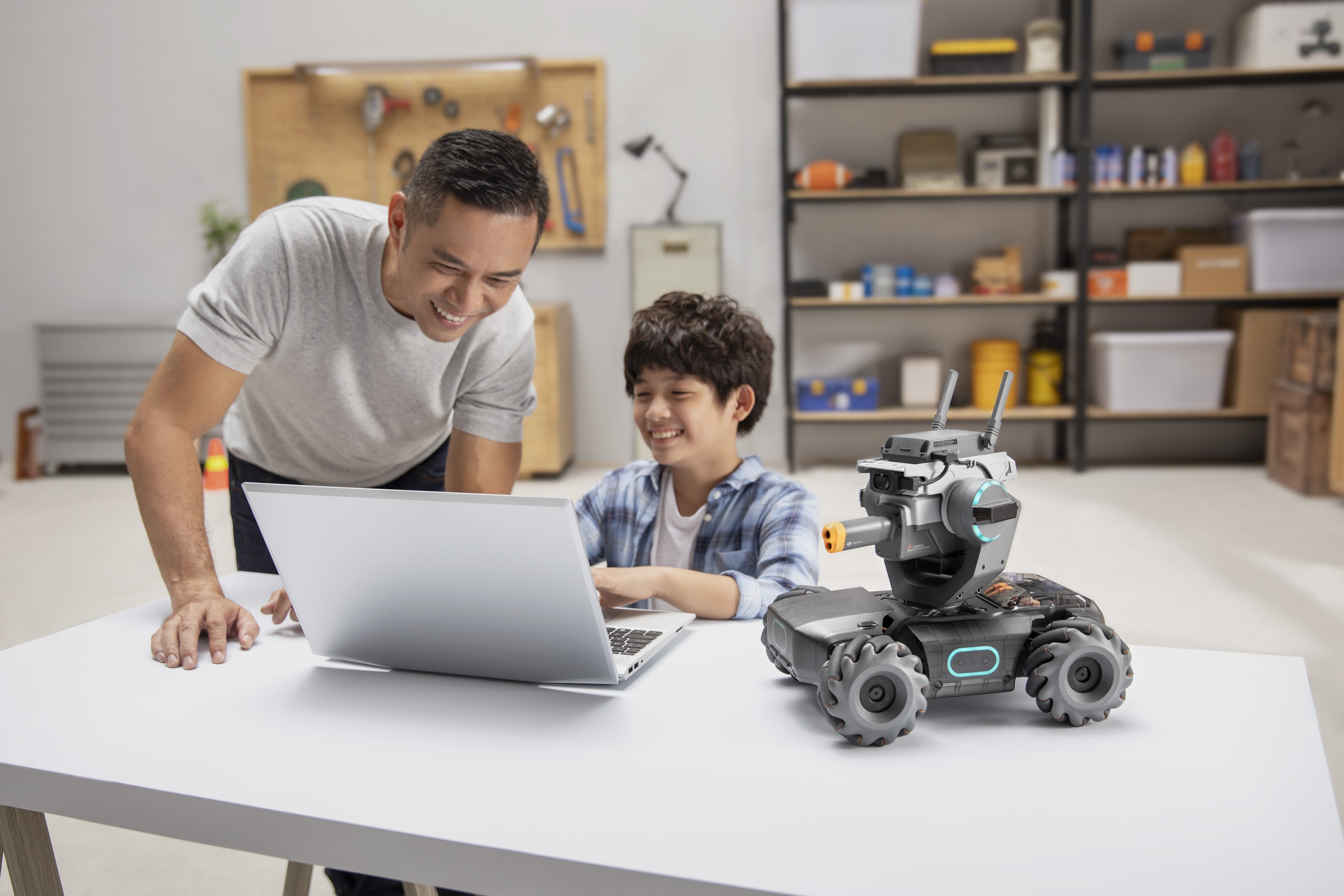 DJI ROBOMASTER S1 Roboter, Schwarz