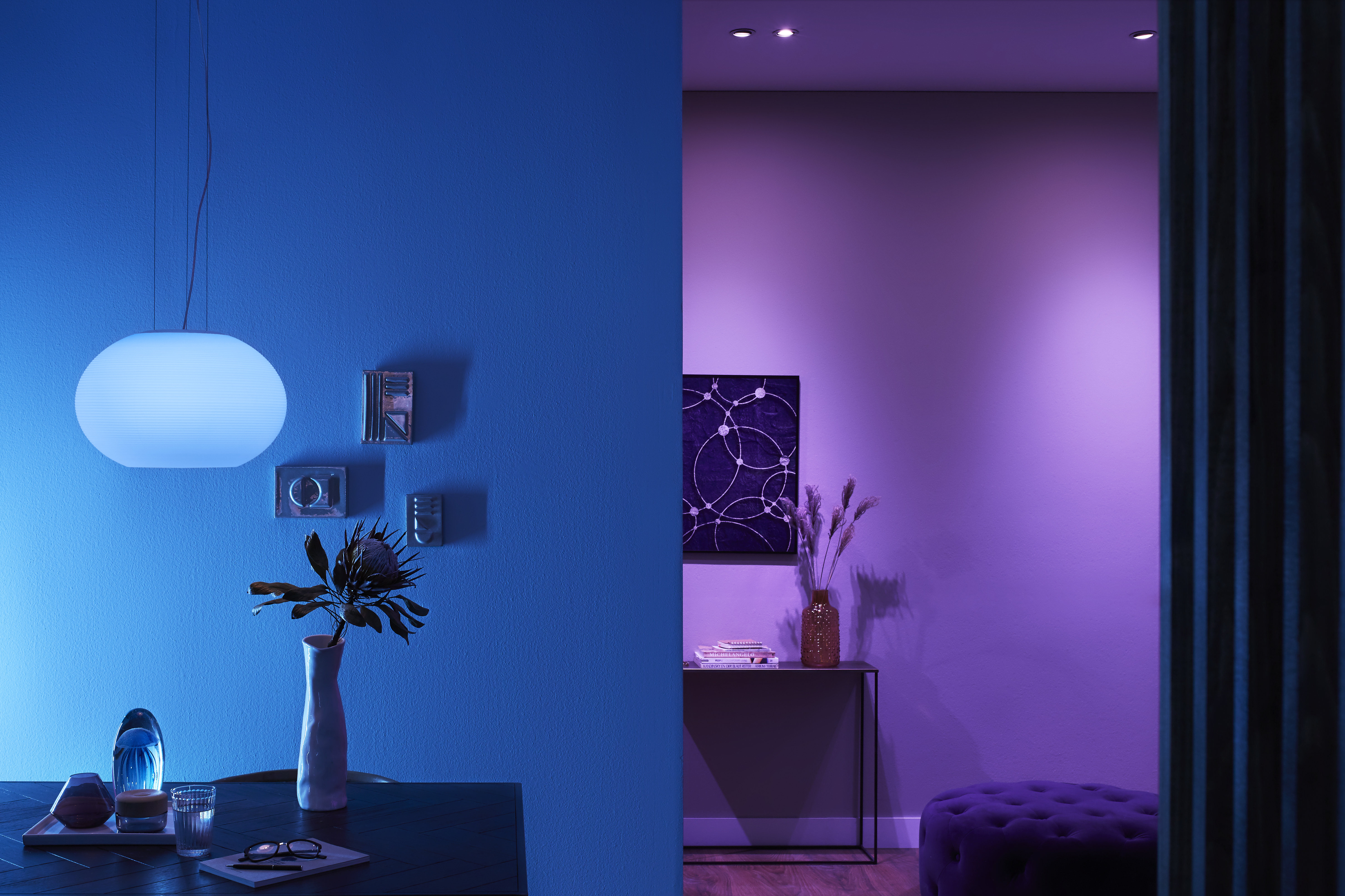 PHILIPS Hue White & Col. Amb. E27 Starter Set Bluetooth LED Leuchtmittel RGB