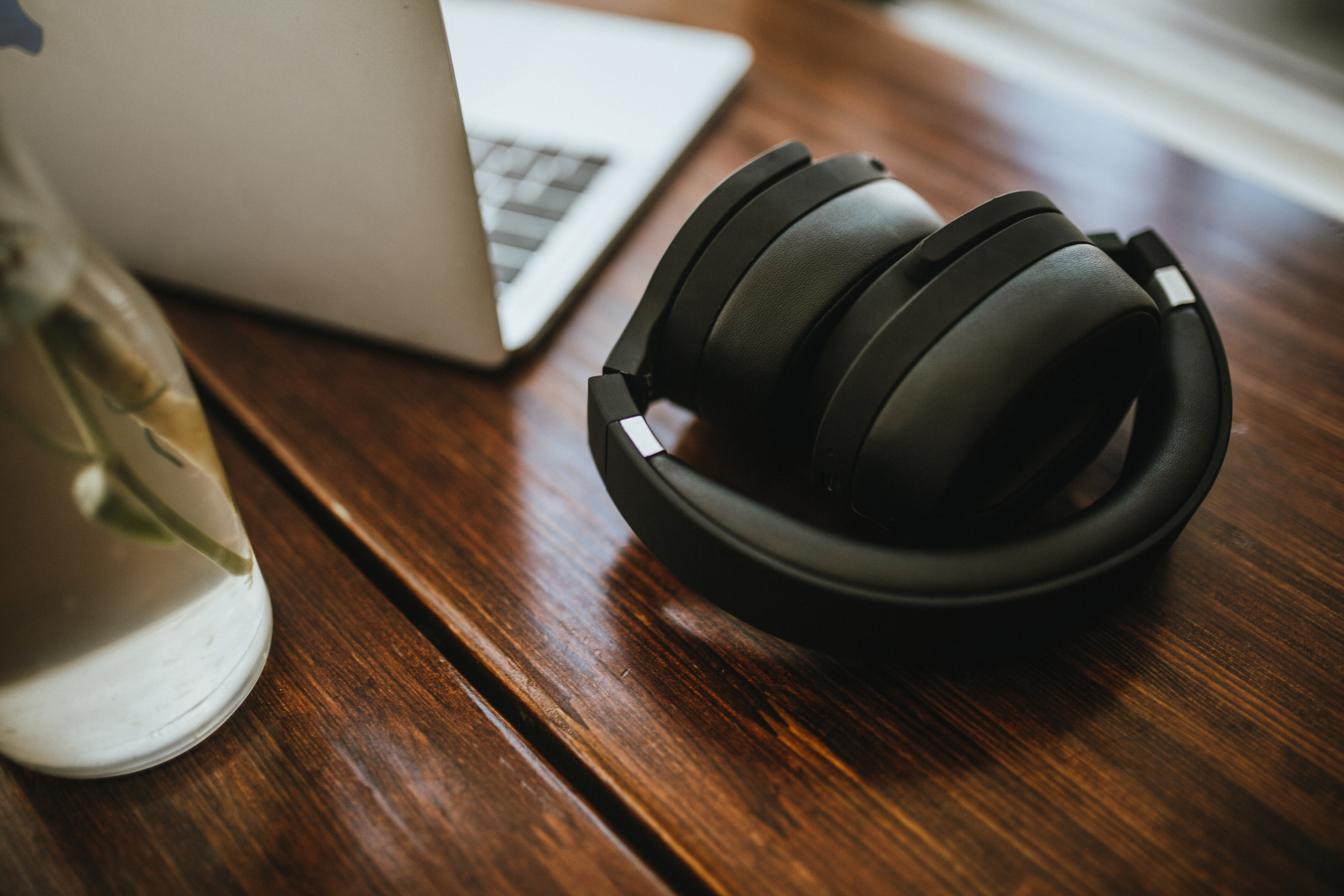 ISY IBH-7000 Active Noise Cancelling, On-ear Kopfhörer Bluetooth Schwarz