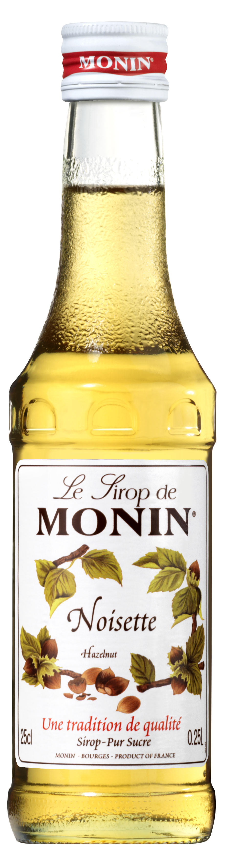 Eine Monin-Haselnusssirupflasche mit einem Etikett, das Haselnüsse und Text zeigt, auf weißem Hintergrund.