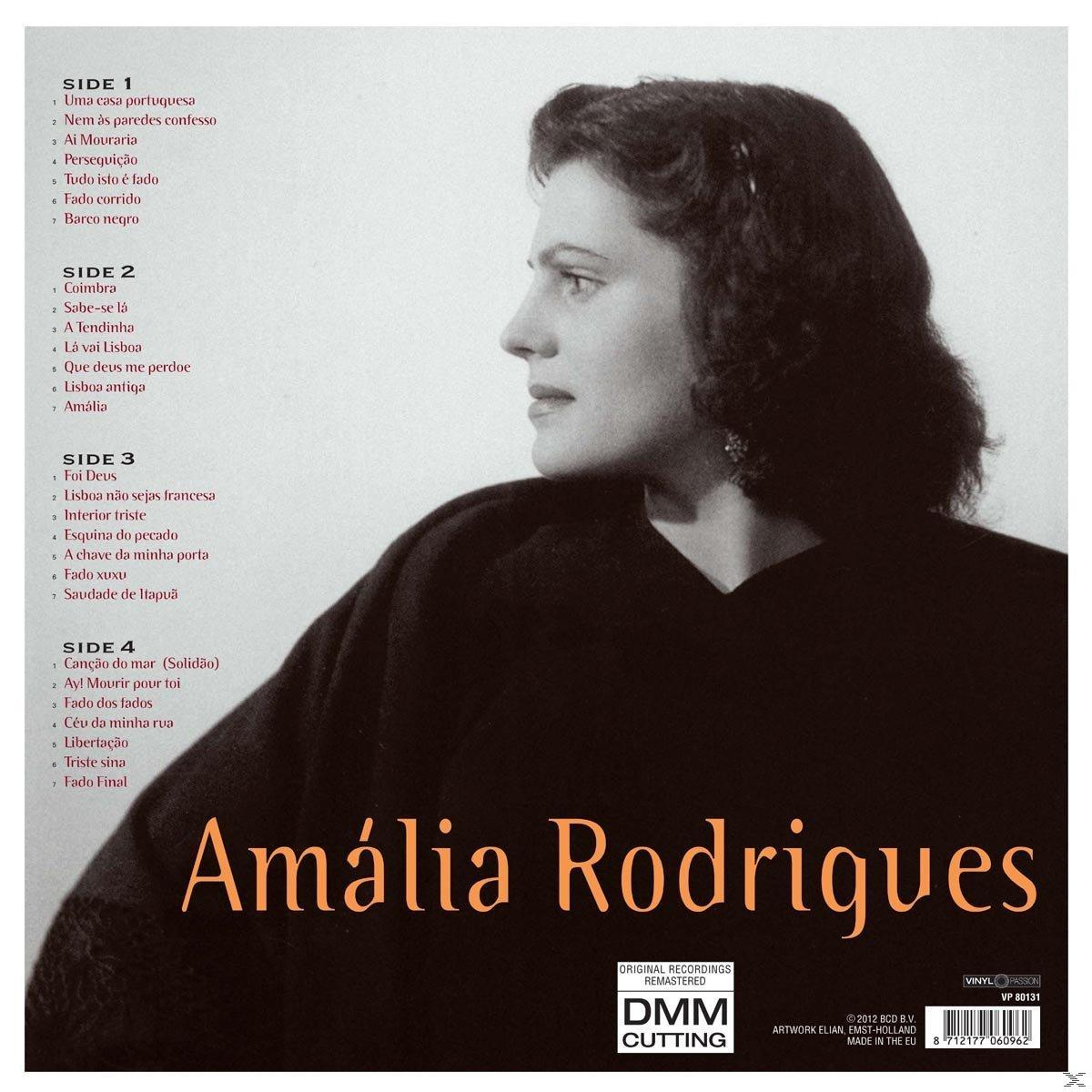 Amália Rodrigues album borítója, fekete ruhás nő. Szöveg az albumborítón a dalcímekkel.