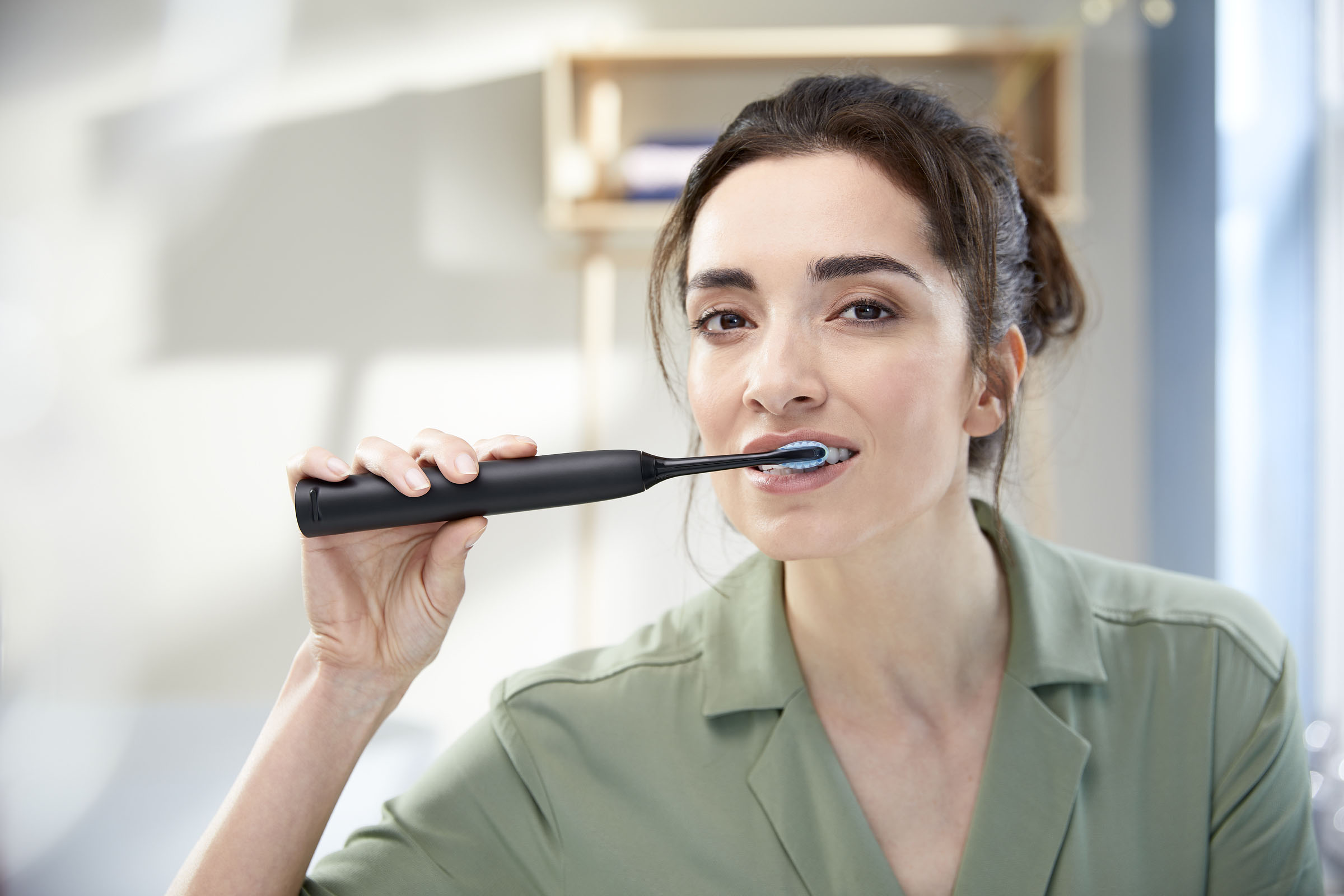 PHILIPS Sonicare HX9601/02 ExpertClean 7300
 Elektrische Zahnbürste Schwarz, Reinigungstechnologie: Schalltechnologie