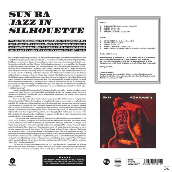 Album borító szöveggel és egy személy képével sötét háttérrel.