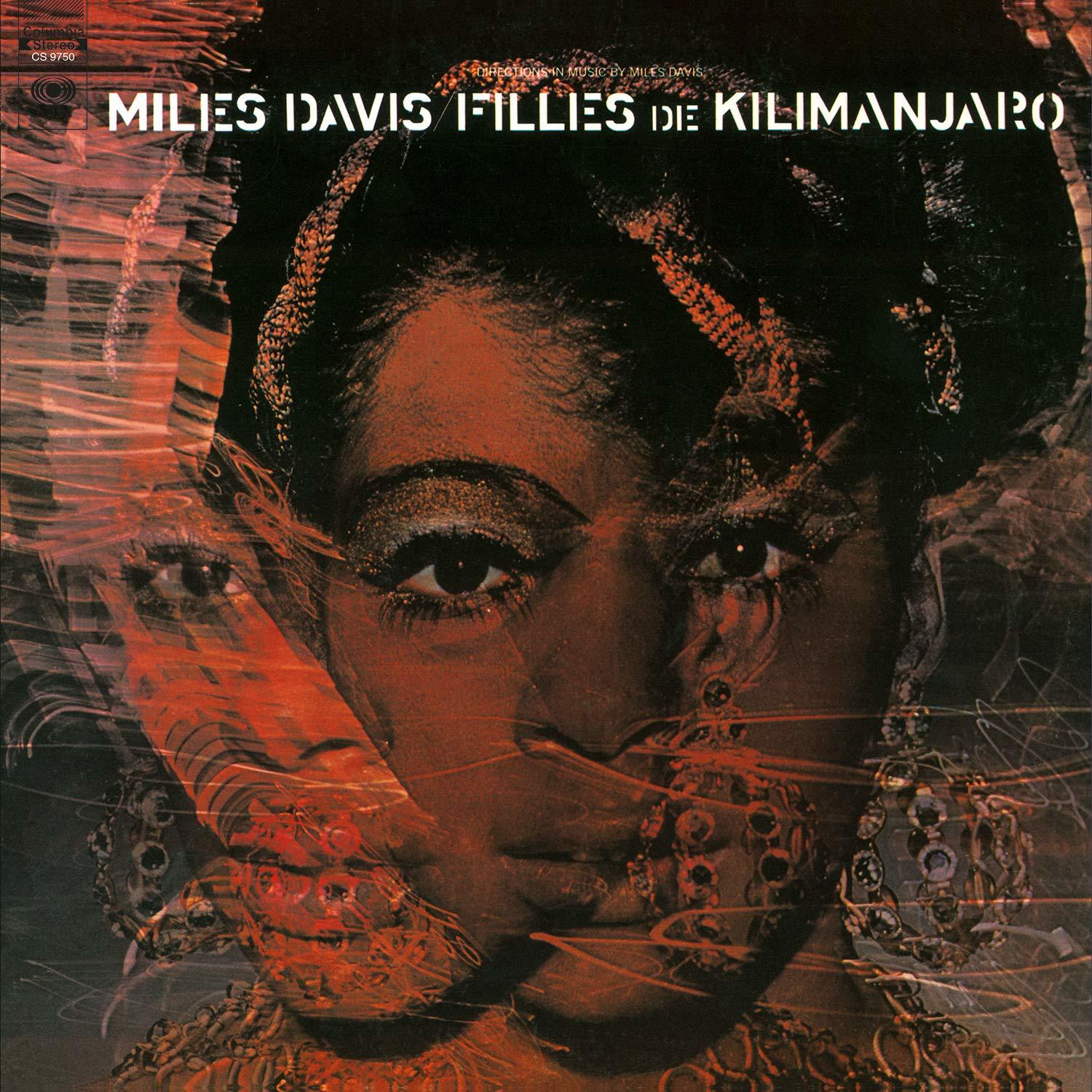 Pochette d'album : Visage de femme en tons rouges avec le titre « Miles Davis : Filles de Kilimanjaro ».