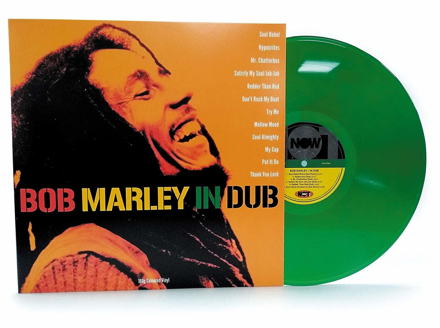 Bob Marley in Dub Vinyl Schallplatte. Grüne Vinyl mit Albumcover im Hintergrund.