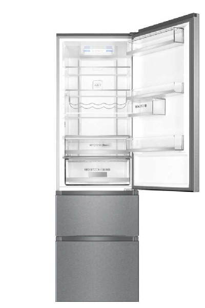Un refrigerador de acero inoxidable abierto. Se ven estantes, cajones y contenido.