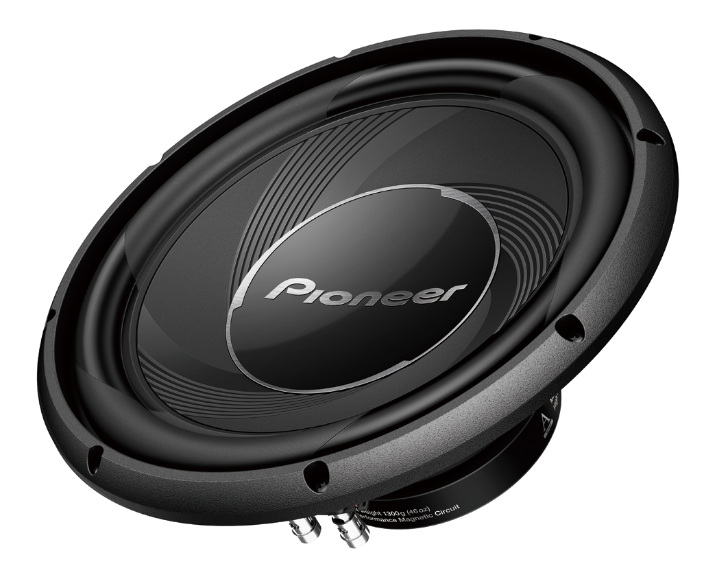 Schwarzer Pioneer-Subwoofer mit kreisförmigem Design, silbernem Pioneer-Logo und schwarzem Hintergrund.