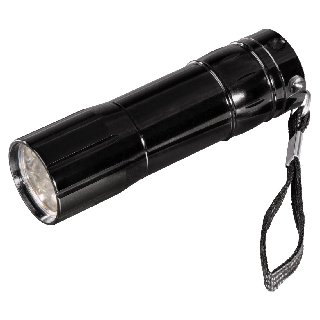 Zwarte zaklamp met een zilveren ring. Het licht is aan. Er is een zwarte band bevestigd.